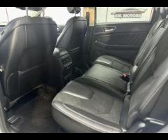 Ford Edge Boasting a full service history and a clear vehicle history check, this 2016 Ford Edge TDC - 44