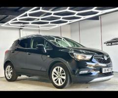 Vauxhall Mokka X This 2017 Vauxhall Mokka X i Turbo Design Nav boasts exceptionally low mileage for