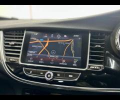 Vauxhall Mokka X This 2017 Vauxhall Mokka X i Turbo Design Nav boasts exceptionally low mileage for - 30