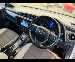 Toyota Auris 1.8 Auris Icon TSS Hybrid VVT-i CVT 5dr - 13