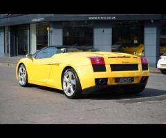 Lamborghini Gallardo Stunning Gallardo V10 E-Gear Finished In 3 Layer Special Giallo Paint With Blac - 2