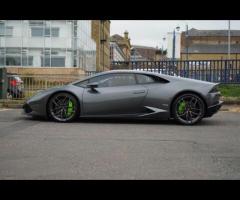 Lamborghini Huracan This 2014 Lamborghini Huracan V10 LP 610-4 presents an exceptional opportunity w - 8
