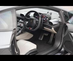 Lamborghini Huracan This 2014 Lamborghini Huracan V10 LP 610-4 presents an exceptional opportunity w - 13