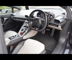 Lamborghini Huracan This 2014 Lamborghini Huracan V10 LP 610-4 presents an exceptional opportunity w - 17