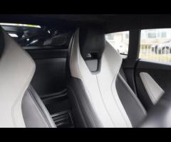 Lamborghini Huracan This 2014 Lamborghini Huracan V10 LP 610-4 presents an exceptional opportunity w - 32