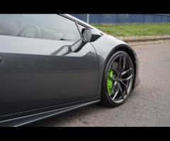Lamborghini Huracan This 2014 Lamborghini Huracan V10 LP 610-4 presents an exceptional opportunity w - 34
