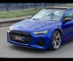 Audi RS7 Stunning RS7 Vorsprung Finished In Ultra Blue Metallic With Black RS Quilted Valcona Leathe - 40