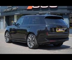 Land Rover Range Rover Stunning Range Rover D350 Autobiography Finished In Santorini Black Metallic - 2
