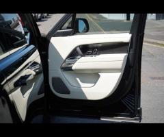 Land Rover Range Rover Stunning Range Rover D350 Autobiography Finished In Santorini Black Metallic - 13