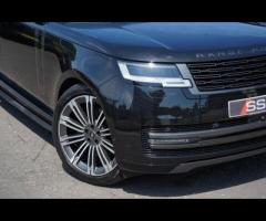 Land Rover Range Rover Stunning Range Rover D350 Autobiography Finished In Santorini Black Metallic - 32