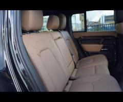 Land Rover Defender 110 Stunning MY25 Defender 110 D350 X-Dynamic HSE Finished In Santorini Black Wi - 12