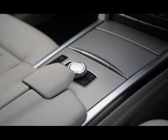 Mercedes-Benz E Class This 2014 Mercedes Benz E Class E220 CDI SE presents an exceptional opportunit - 16