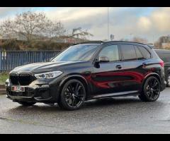 BMW X5 Stunning X5 M50d Finished In Black Sapphire With Black Vernasca Leather. Extensive Spec Inc: - 5