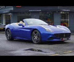 Ferrari California Stunning California T Finished in Special Order Blu Elettrico With Crema Leather. - 4