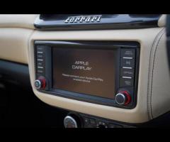 Ferrari California Stunning California T Finished in Special Order Blu Elettrico With Crema Leather. - 11