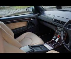 Mercedes-Benz SL Stunning and Rare SL320 Designo Heritage Limited Edition 1 of 50. Finished In Desig - 27