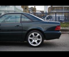 Mercedes-Benz SL Stunning and Rare SL320 Designo Heritage Limited Edition 1 of 50. Finished In Desig - 40