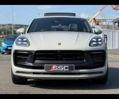 Porsche Macan Stunning Macan GTS PDK Finished In Crayon With Two Tone Leather Interior. Power Steeri - 6