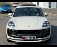 Porsche Macan Stunning Macan GTS PDK Finished In Crayon With Two Tone Leather Interior. Power Steeri - 7