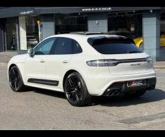 Porsche Macan Stunning Macan GTS PDK Finished In Crayon With Two Tone Leather Interior. Power Steeri - 10