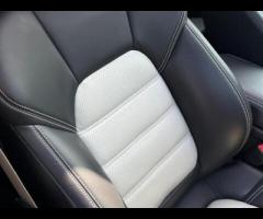 Porsche Macan Stunning Macan GTS PDK Finished In Crayon With Two Tone Leather Interior. Power Steeri - 15