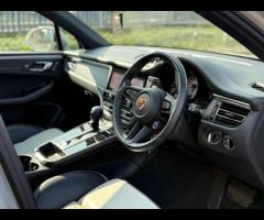 Porsche Macan Stunning Macan GTS PDK Finished In Crayon With Two Tone Leather Interior. Power Steeri - 16