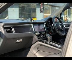 Porsche Macan Stunning Macan GTS PDK Finished In Crayon With Two Tone Leather Interior. Power Steeri - 19