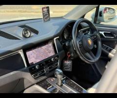 Porsche Macan Stunning Macan GTS PDK Finished In Crayon With Two Tone Leather Interior. Power Steeri - 20