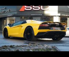 Lamborghini Aventador This 2018 Lamborghini Aventador V12 LP 740-4 S boasts exceptionally low mileag - 2