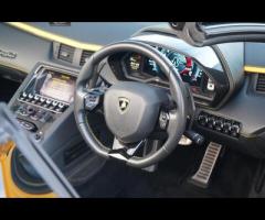 Lamborghini Aventador This 2018 Lamborghini Aventador V12 LP 740-4 S boasts exceptionally low mileag - 17