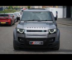 Land Rover Defender 110 Stunning Defender 110 SE SD4 Finished In Eiger Grey Metallic With Ebony Inte - 7