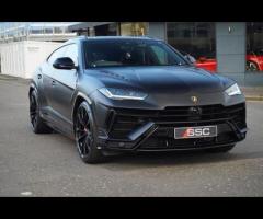 Lamborghini Urus Stunning Urus S Finished In Nero Helene With Nero Ade and Rosso Alala Bicolor Sport - 5