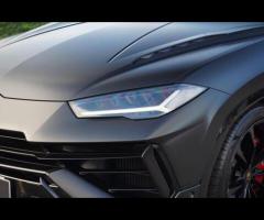 Lamborghini Urus Stunning Urus S Finished In Nero Helene With Nero Ade and Rosso Alala Bicolor Sport - 32