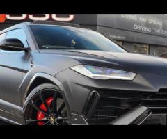 Lamborghini Urus Stunning Urus S Finished In Nero Helene With Nero Ade and Rosso Alala Bicolor Sport - 33