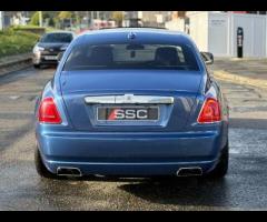 Rolls-Royce Ghost Stunning Ghost Finished In Metropolitan Blue With Dark Brown Leather. Fantastic Sp - 9