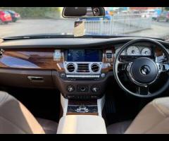 Rolls-Royce Ghost Stunning Ghost Finished In Metropolitan Blue With Dark Brown Leather. Fantastic Sp - 18