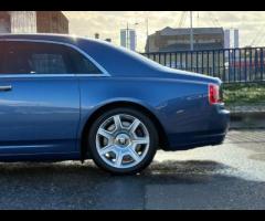 Rolls-Royce Ghost Stunning Ghost Finished In Metropolitan Blue With Dark Brown Leather. Fantastic Sp - 49