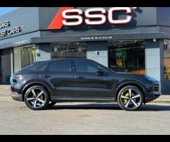 Porsche Cayenne Stunning Facelift Cayenne Coupe Finished In Chromite Black Metallic With Black Leath - 6
