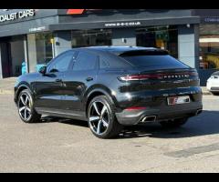 Porsche Cayenne Stunning Facelift Cayenne Coupe Finished In Chromite Black Metallic With Black Leath - 9