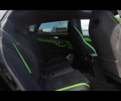 Lamborghini Urus Stunning MY25 Urus S Finished In Nero Helene With Nero Ade/Verde Faunus Sportivo Bi - 21