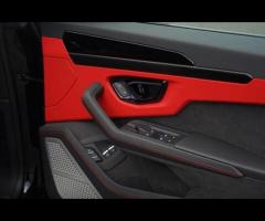 Lamborghini Urus Stunning All New Urus SE Finished Nero Helene Metallic With Nero Ade/Rosso Alala Bi - 29