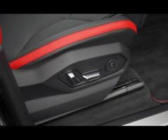 Lamborghini Urus Stunning All New Urus SE Finished Nero Helene Metallic With Nero Ade/Rosso Alala Bi - 31