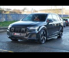 Audi SQ7 Stunning SQ7 V8 Petrol Black Edition Finished In Black Metallic With Crimson Red Diamond Qu - 7