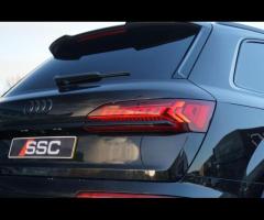 Audi SQ7 Stunning SQ7 V8 Petrol Black Edition Finished In Black Metallic With Crimson Red Diamond Qu - 13