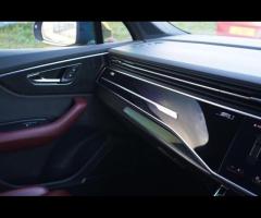 Audi SQ7 Stunning SQ7 V8 Petrol Black Edition Finished In Black Metallic With Crimson Red Diamond Qu - 22