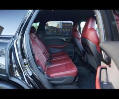 Audi SQ7 Stunning SQ7 V8 Petrol Black Edition Finished In Black Metallic With Crimson Red Diamond Qu - 25