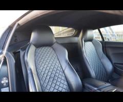 Audi R8 This 2016 Audi R8 FSI V10 Plus is a remarkable example of German engineering, offering an ex - 3