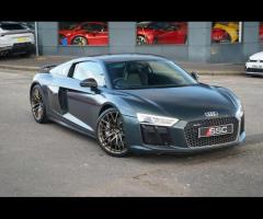 Audi R8 This 2016 Audi R8 FSI V10 Plus is a remarkable example of German engineering, offering an ex - 4