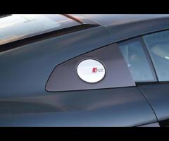 Audi R8 This 2016 Audi R8 FSI V10 Plus is a remarkable example of German engineering, offering an ex - 24