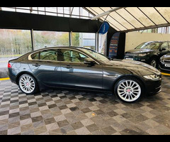 Jaguar XE 2.0 XE Portfolio D Auto 4dr - 3